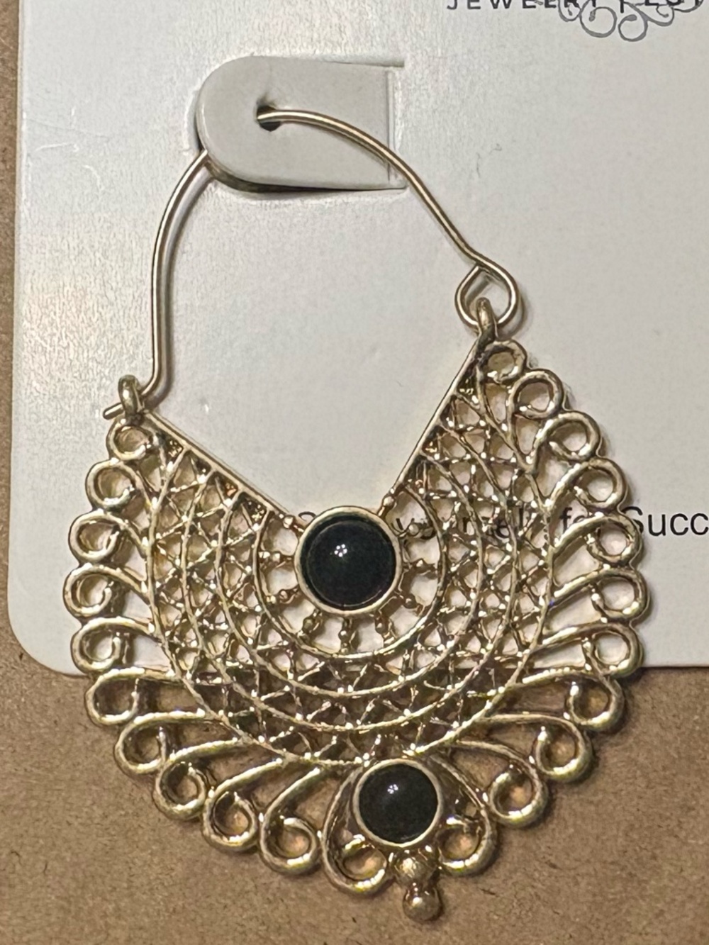 Park Lane Earrings - Picture 2 of 2